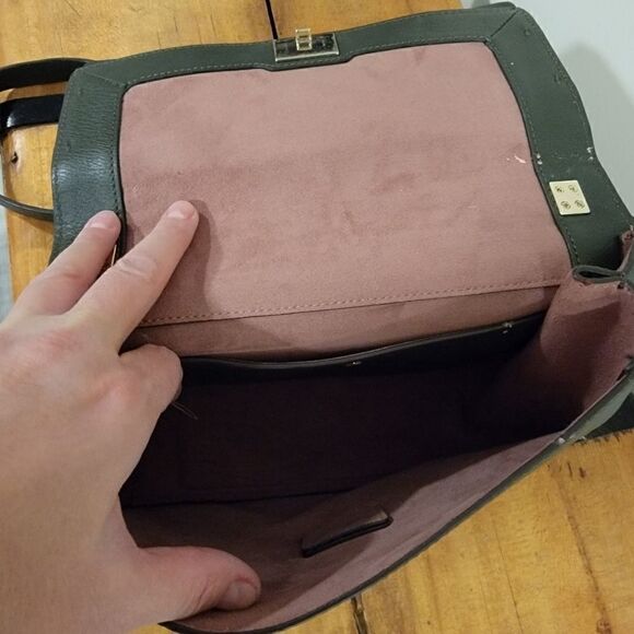 Kate Spade New York OLIVE DRIVE HETTY BOW CROSSBODY in Loden - Picture 5 of 13